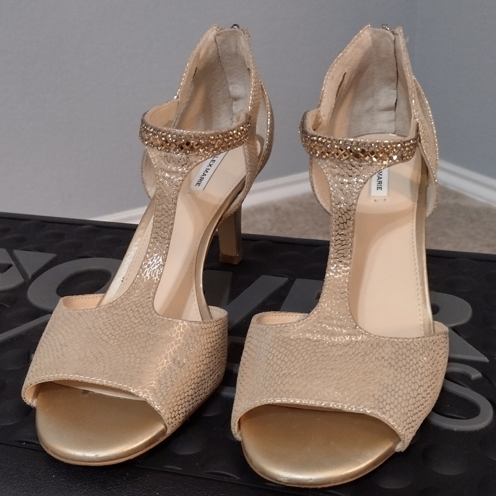 Alex Marie Size 8M Approximate 3 inch high heel.